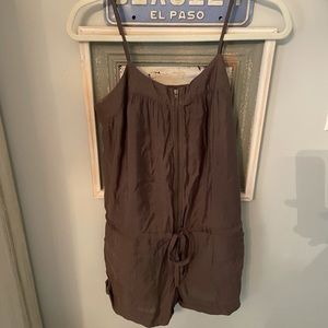 Gap Romper Taupe Color Medium